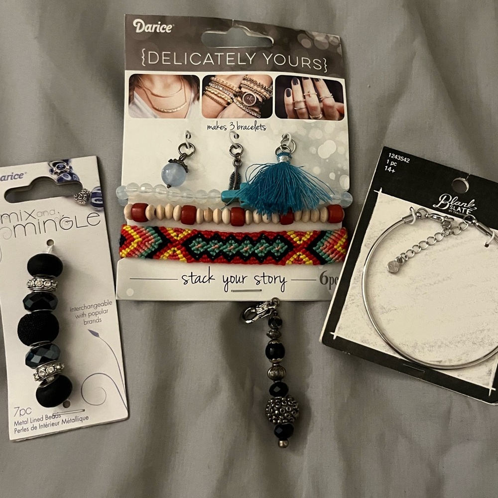 Various jewelry crafting pieces